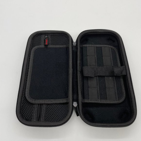 Black nylon hard case for Switch Games - Picture 4 of 4